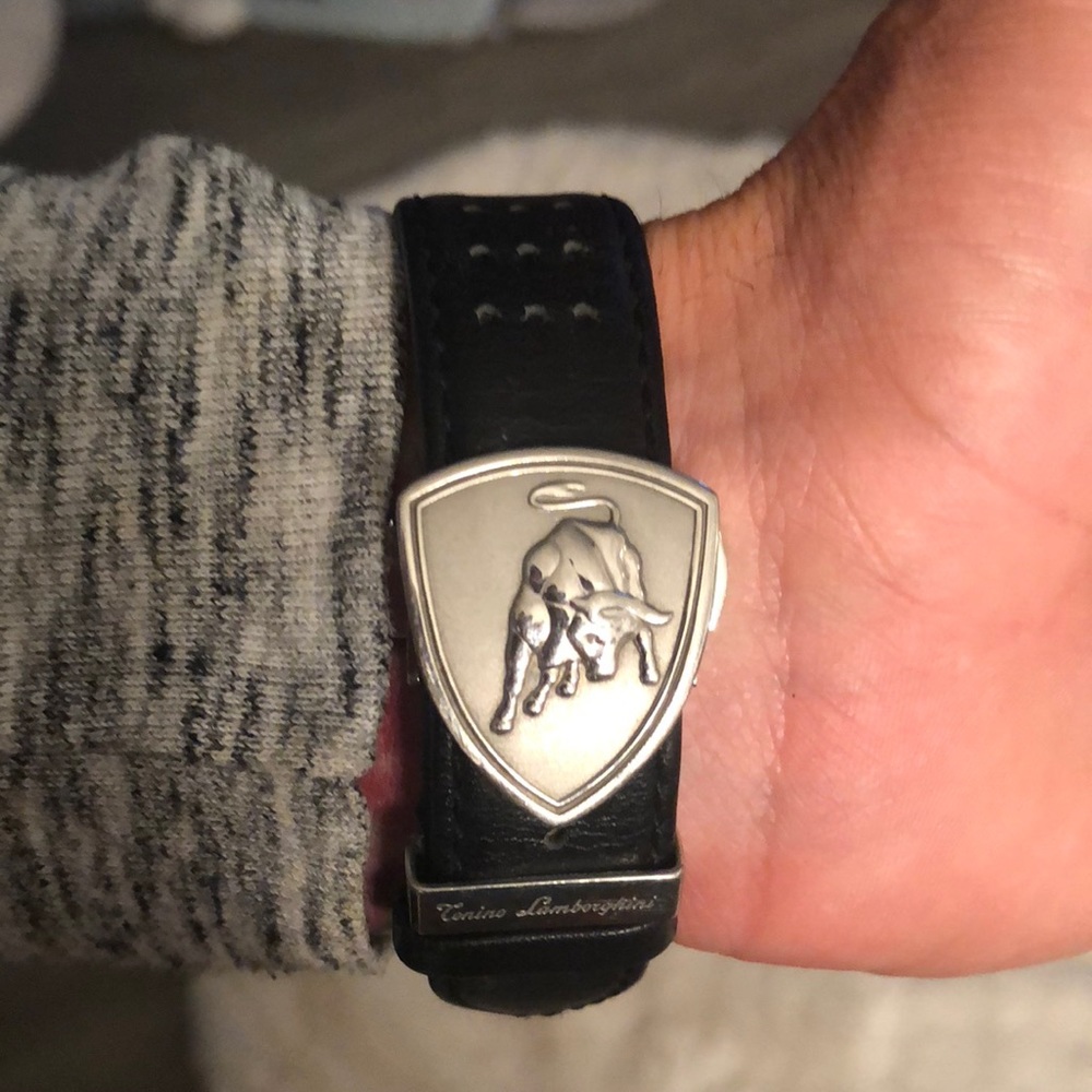Watch - Picture 4 of 4